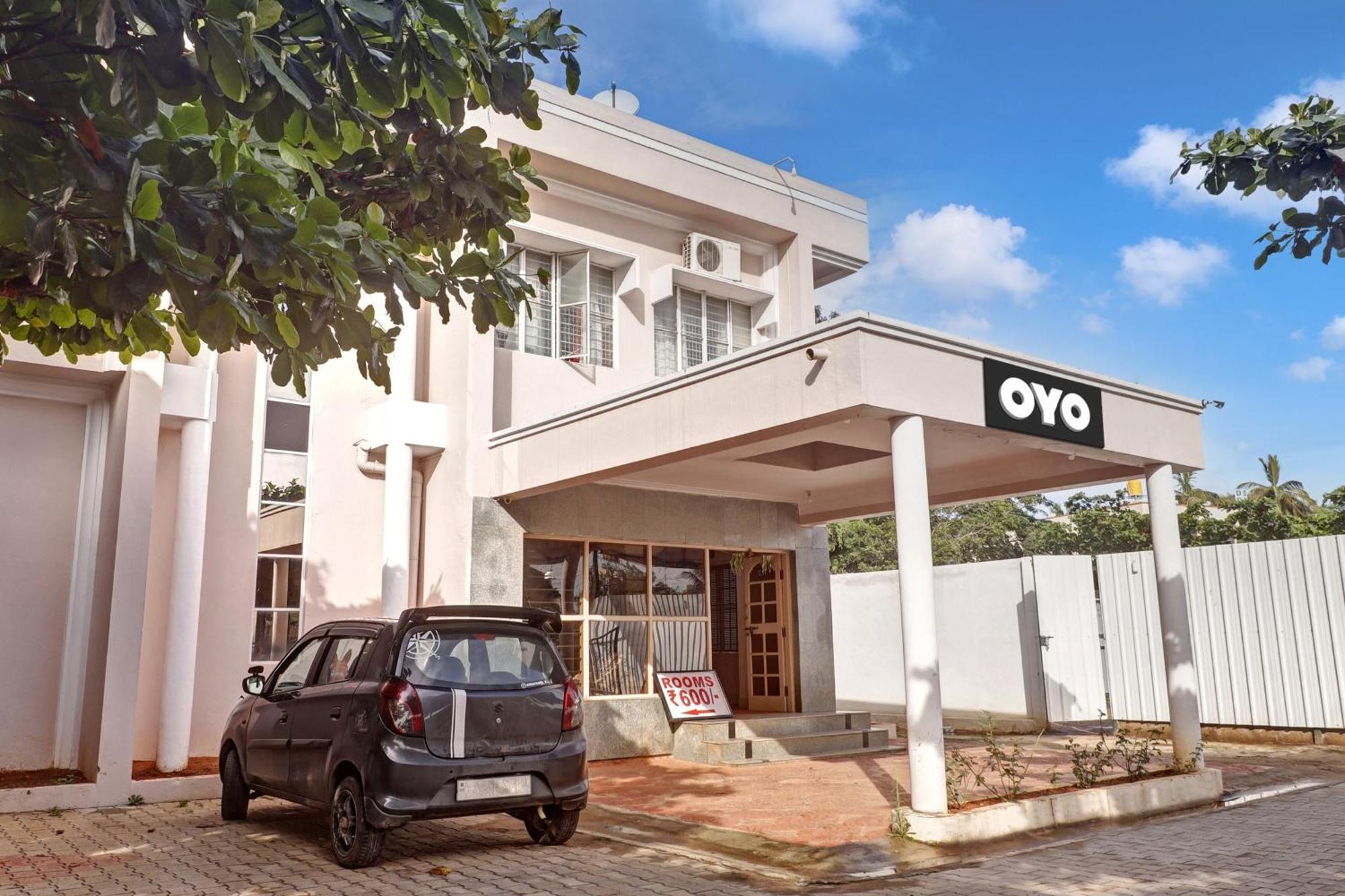 Spot On Ganga Yatri Nivas Hotel Gundlupet Exterior photo